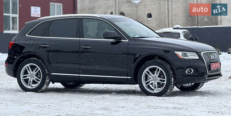 Позашляховик / Кросовер Audi Q5 2016 в Дубні