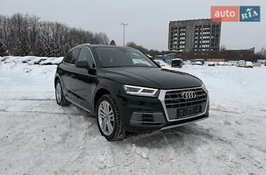 Внедорожник / Кроссовер Audi Q5 2017 в Львове