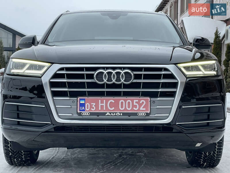 Позашляховик / Кросовер Audi Q5 2018 в Стрию