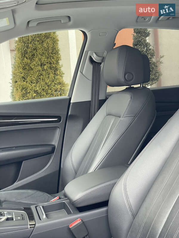 Позашляховик / Кросовер Audi Q5 2018 в Стрию