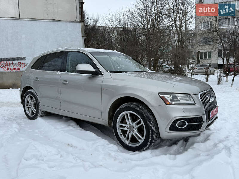 Внедорожник / Кроссовер Audi Q5 2014 в Павлограде