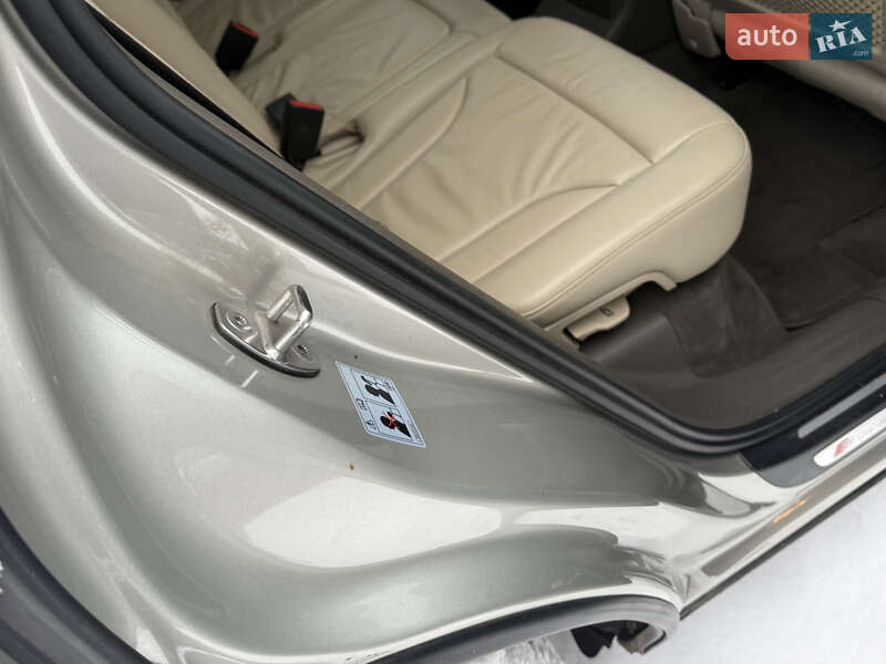 Внедорожник / Кроссовер Audi Q5 2014 в Павлограде