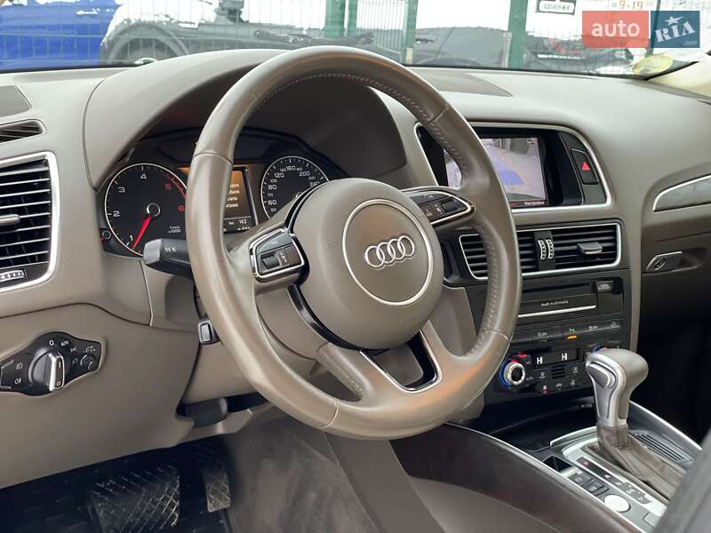 Внедорожник / Кроссовер Audi Q5 2015 в Бердичеве
