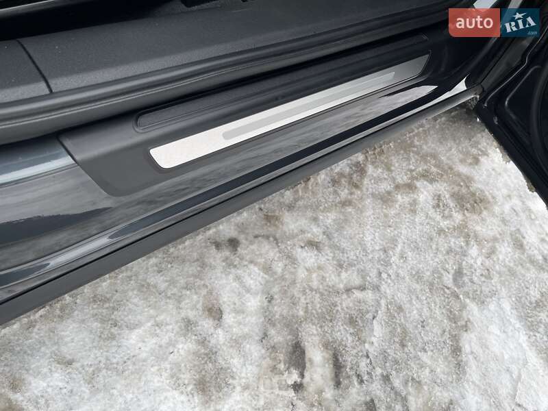 Внедорожник / Кроссовер Audi Q5 2017 в Киеве