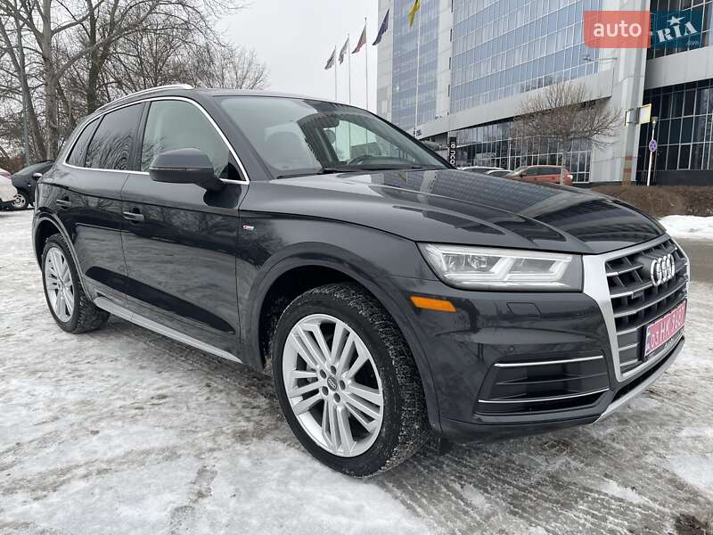 Внедорожник / Кроссовер Audi Q5 2017 в Киеве