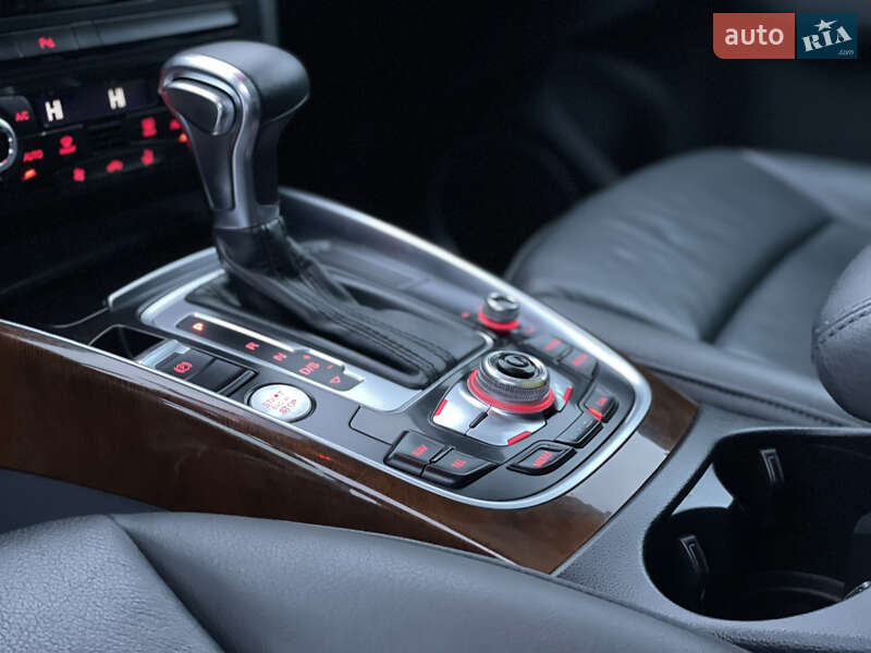 Внедорожник / Кроссовер Audi Q5 2014 в Ивано-Франковске