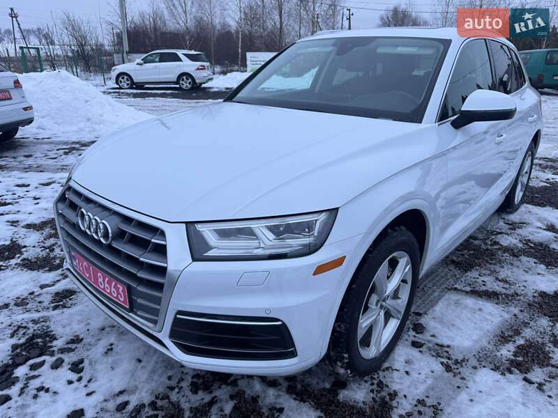 Внедорожник / Кроссовер Audi Q5 2020 в Луцке