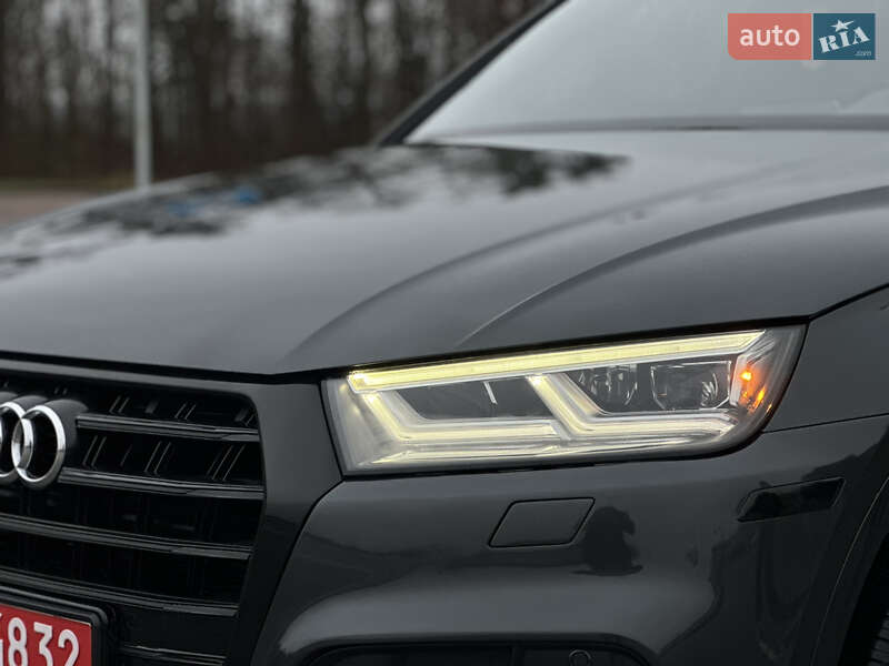 Позашляховик / Кросовер Audi Q5 2019 в Радивиліві