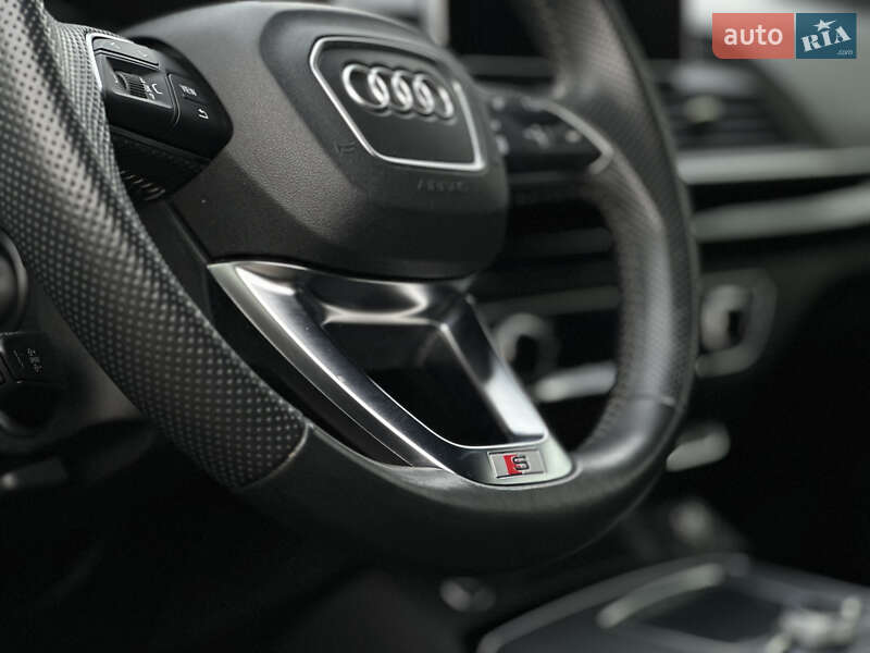 Позашляховик / Кросовер Audi Q5 2019 в Радивиліві