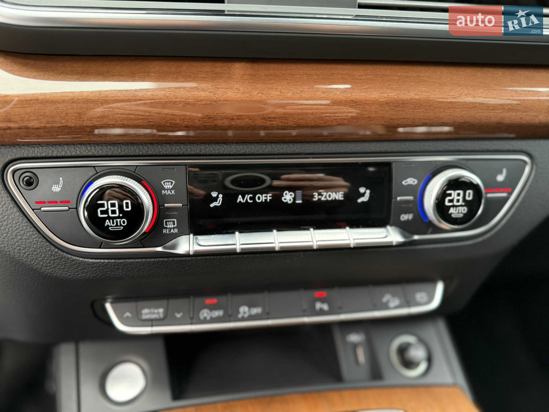 2020 Audi Q5 - мініатюра 33