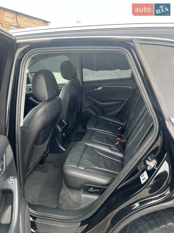 Позашляховик / Кросовер Audi Q5 2015 в Нововолинську фото 17 Позашляховик / Кросовер Audi Q5 2015 в Нововолинську