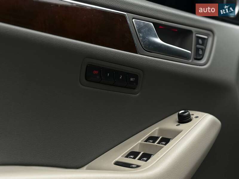 Внедорожник / Кроссовер Audi Q5 2012 в Николаеве