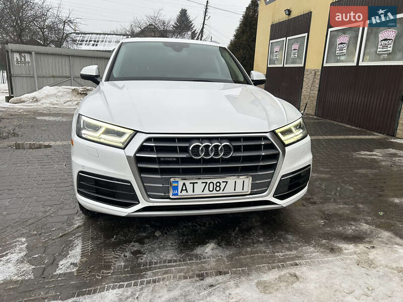 Позашляховик / Кросовер Audi Q5 2017 в Коломиї