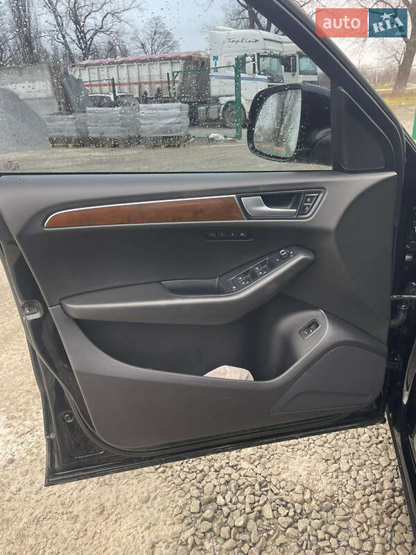 Позашляховик / Кросовер Audi Q5 2009 в Кам'янець-Подільському фото 10 Позашляховик / Кросовер Audi Q5 2009 в Кам'янець-Подільському