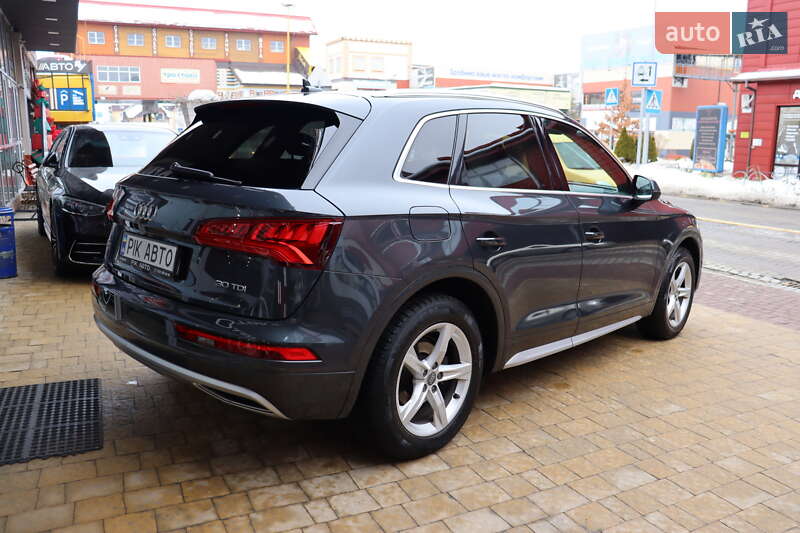 Позашляховик / Кросовер Audi Q5 2020 в Львові