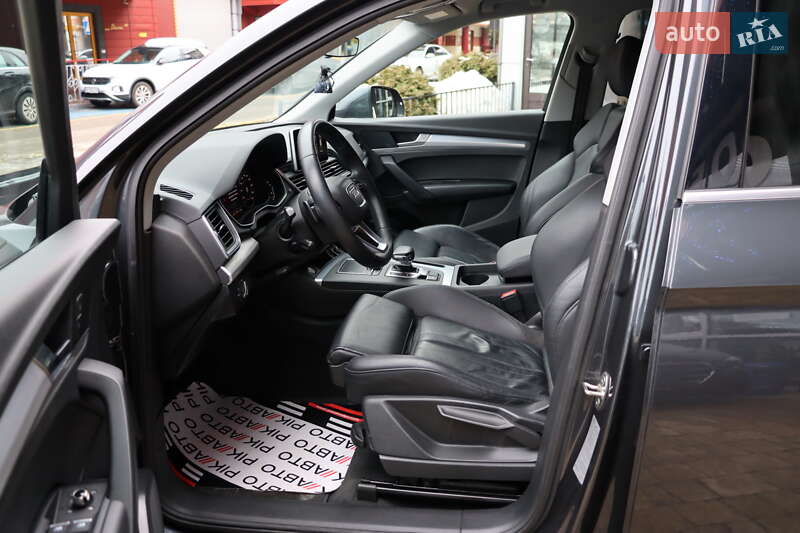 Позашляховик / Кросовер Audi Q5 2020 в Львові