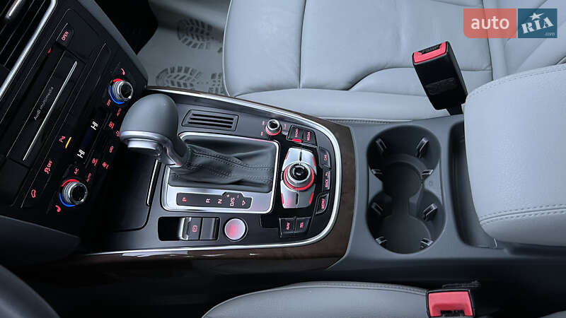 Внедорожник / Кроссовер Audi Q5 2015 в Львове