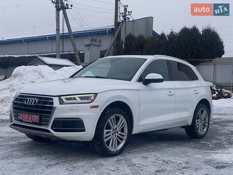 Позашляховик / Кросовер Audi Q5 2018 в Луцьку