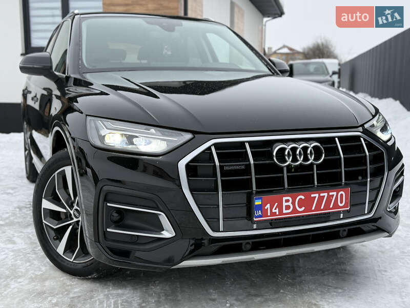 Позашляховик / Кросовер Audi Q5 2020 в Стрию