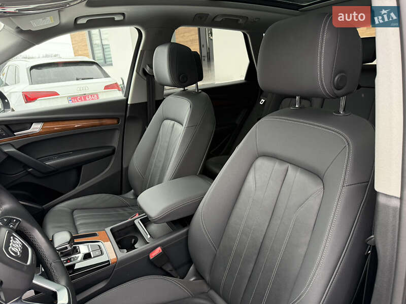 Позашляховик / Кросовер Audi Q5 2020 в Стрию