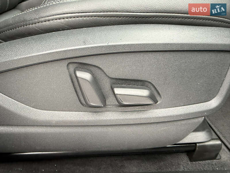 Позашляховик / Кросовер Audi Q5 2020 в Стрию