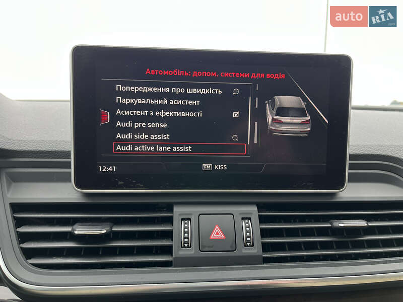 Позашляховик / Кросовер Audi Q5 2018 в Львові