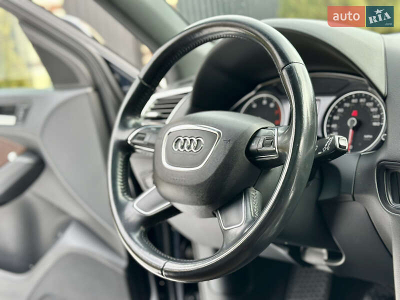 Позашляховик / Кросовер Audi Q5 2015 в Києві