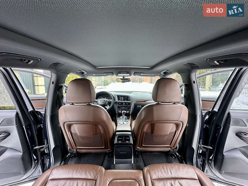 Позашляховик / Кросовер Audi Q5 2015 в Києві