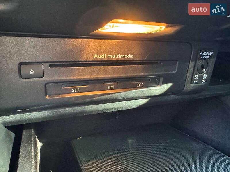 Позашляховик / Кросовер Audi Q5 2016 в Києві