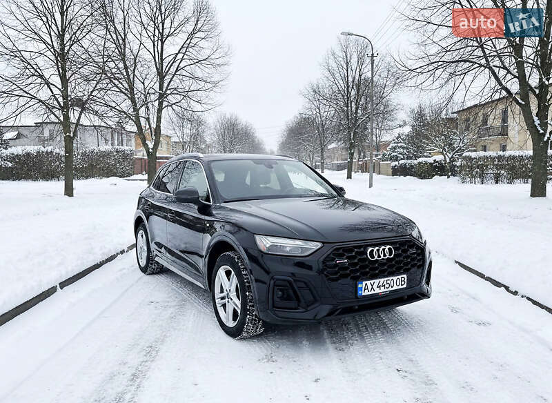 Позашляховик / Кросовер Audi Q5 2020 в Харкові