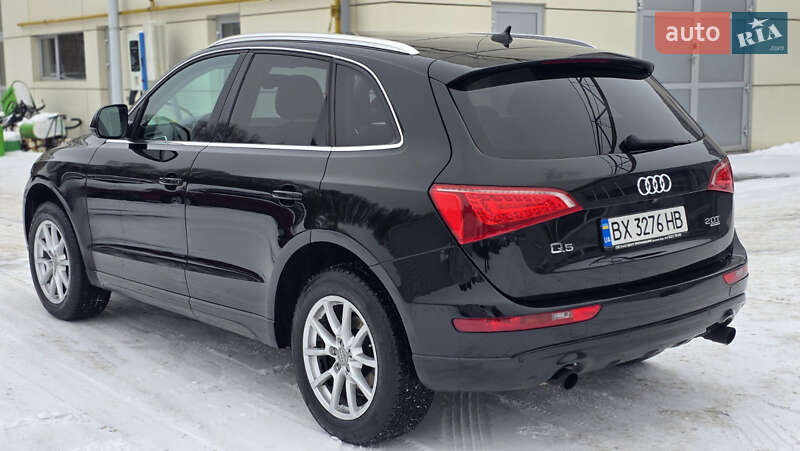 Внедорожник / Кроссовер Audi Q5 2010 в Хмельницком