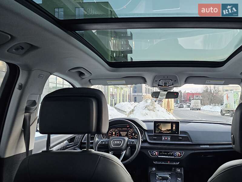 Внедорожник / Кроссовер Audi Q5 2020 в Львове фото 21 Внедорожник / Кроссовер Audi Q5 2020 в Львове