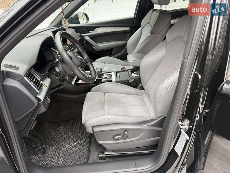 Позашляховик / Кросовер Audi Q5 2022 в Львові