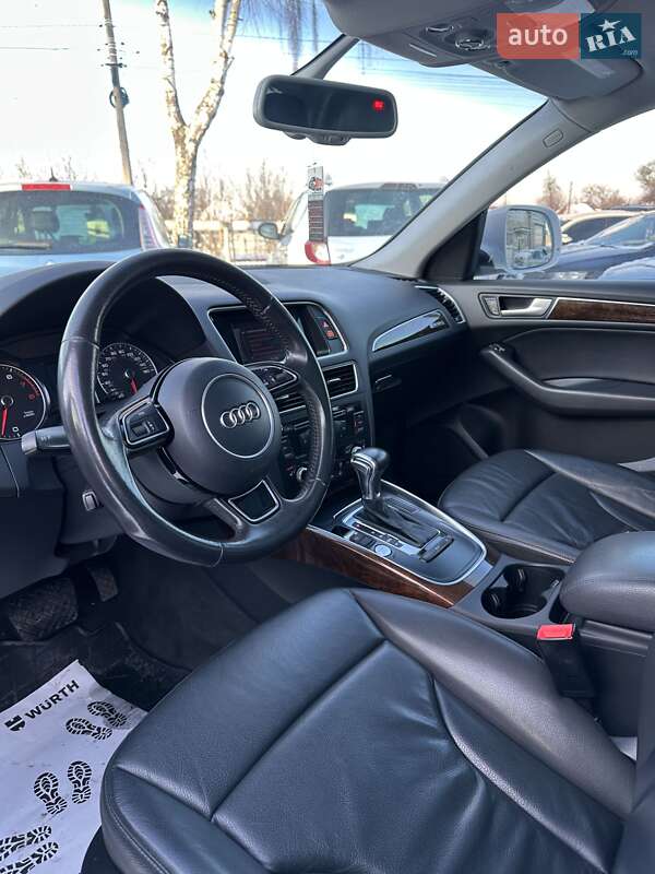 Внедорожник / Кроссовер Audi Q5 2015 в Смеле