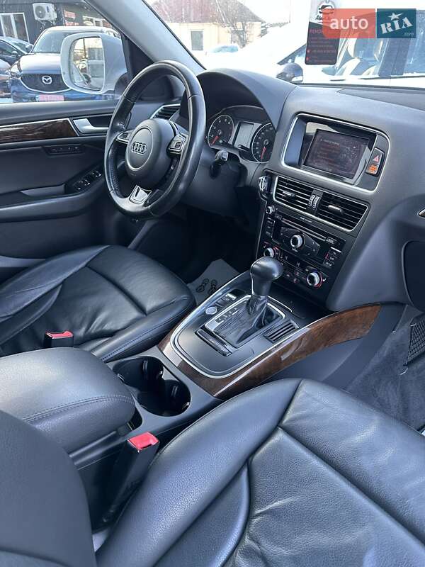 Внедорожник / Кроссовер Audi Q5 2015 в Смеле