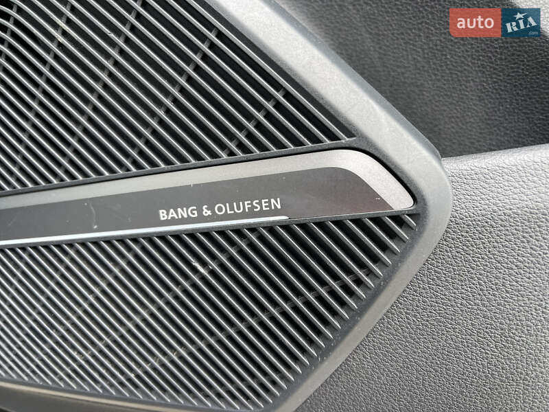 Внедорожник / Кроссовер Audi Q5 2018 в Луцке фото 28 Внедорожник / Кроссовер Audi Q5 2018 в Луцке