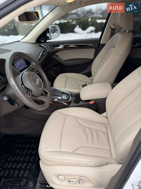 Позашляховик / Кросовер Audi Q5 2015 в Шепетівці