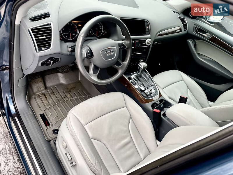 Внедорожник / Кроссовер Audi Q5 2016 в Кропивницком