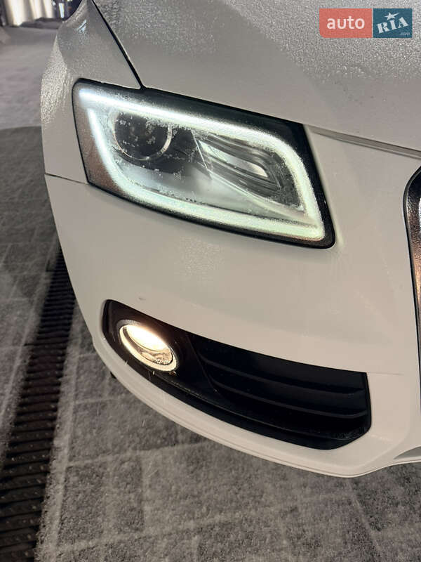 Позашляховик / Кросовер Audi Q5 2014 в Луцьку