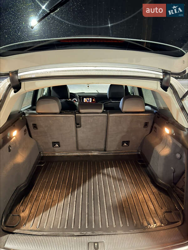 Позашляховик / Кросовер Audi Q5 2014 в Луцьку