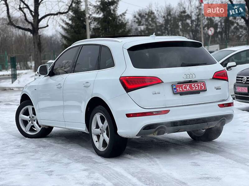 Позашляховик / Кросовер Audi Q5 2016 в Стрию