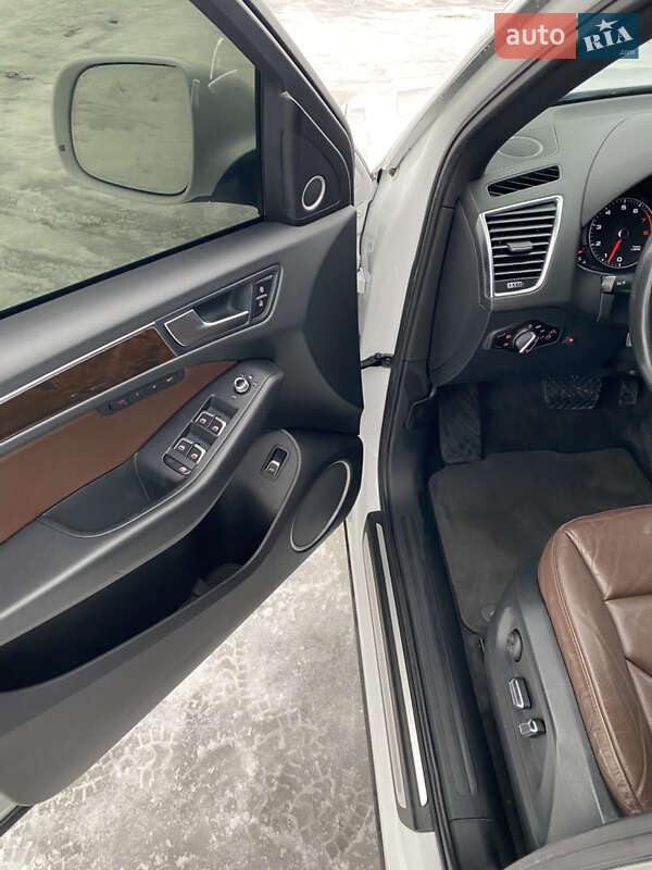 Позашляховик / Кросовер Audi Q5 2013 в Львові