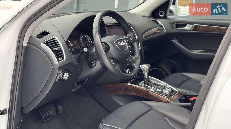 Внедорожник / Кроссовер Audi Q5 2016 в Дубно