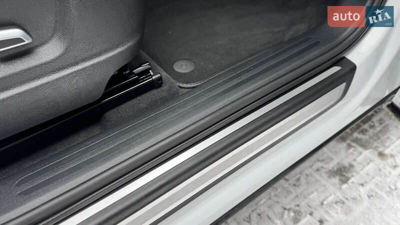 Внедорожник / Кроссовер Audi Q5 2016 в Дубно