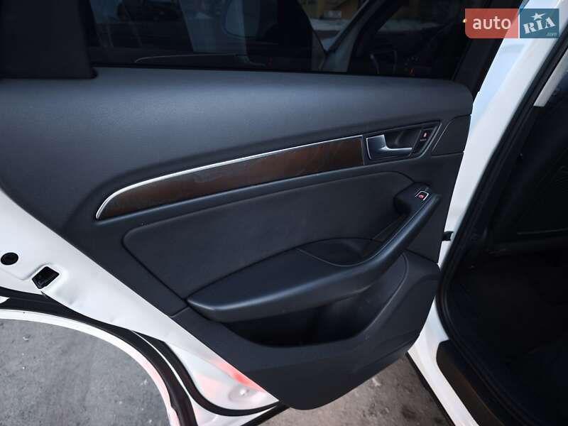 Позашляховик / Кросовер Audi Q5 2016 в Луцьку