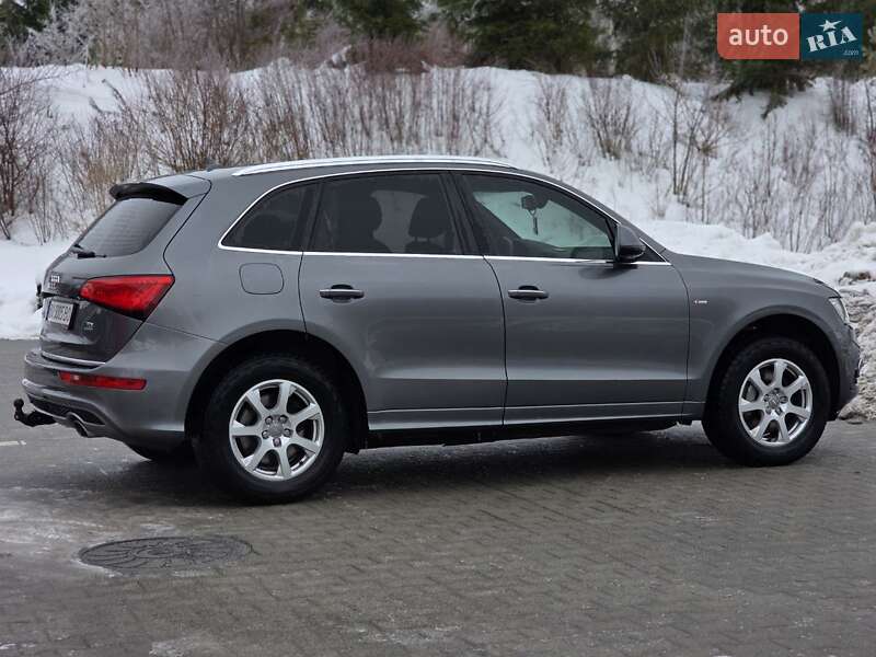 Внедорожник / Кроссовер Audi Q5 2015 в Тернополе