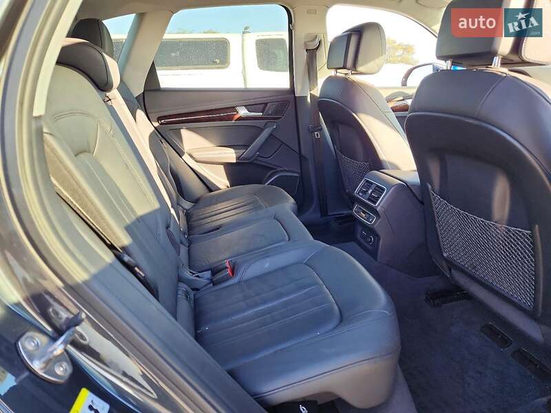 Позашляховик / Кросовер Audi Q5 2019 в Львові