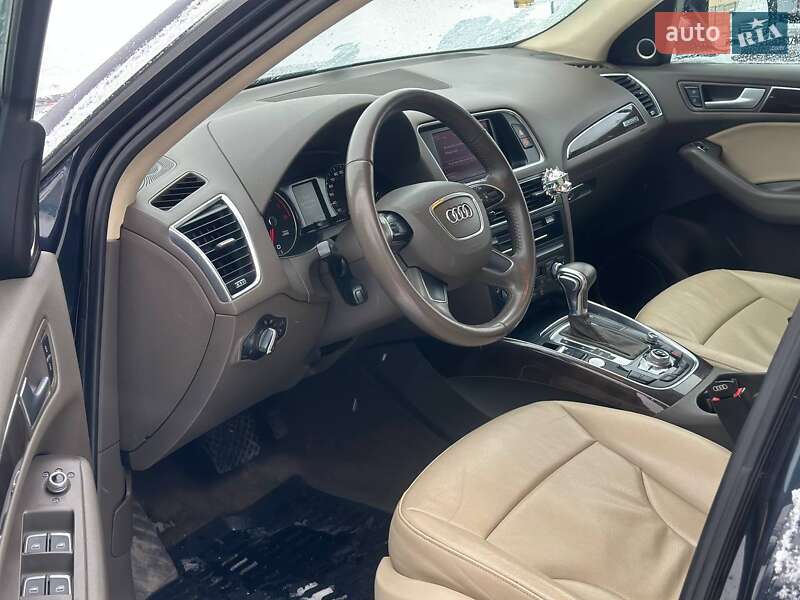 Внедорожник / Кроссовер Audi Q5 2012 в Харькове
