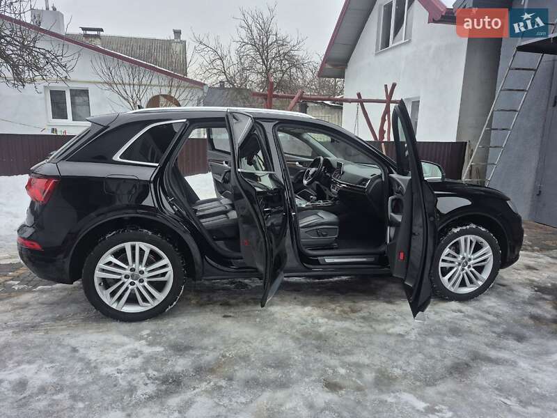 Внедорожник / Кроссовер Audi Q5 2018 в Львове фото 16 Внедорожник / Кроссовер Audi Q5 2018 в Львове
