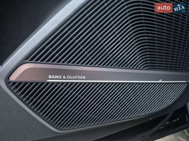 Внедорожник / Кроссовер Audi Q5 2018 в Львове фото 39 Внедорожник / Кроссовер Audi Q5 2018 в Львове